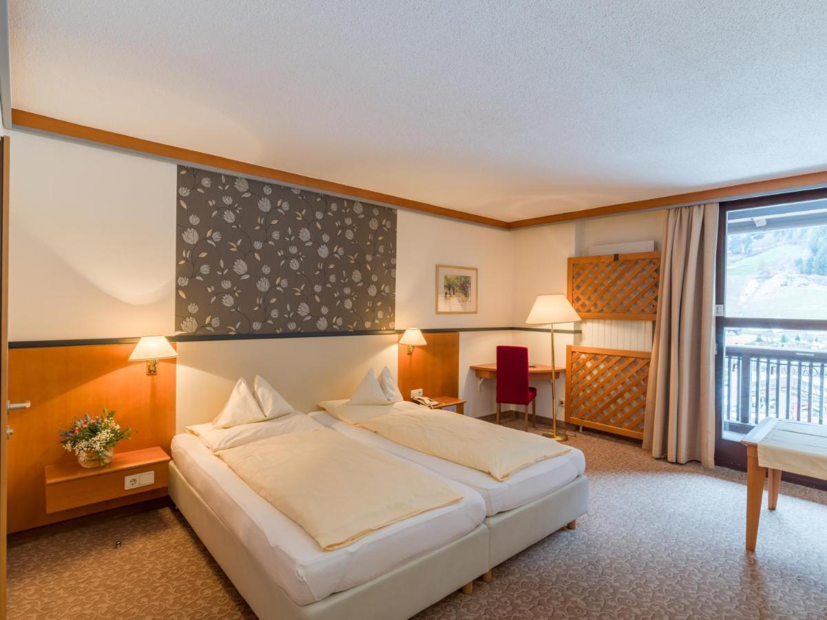 Happy Stubai Hotel Neustift im Stubaital Exterior photo