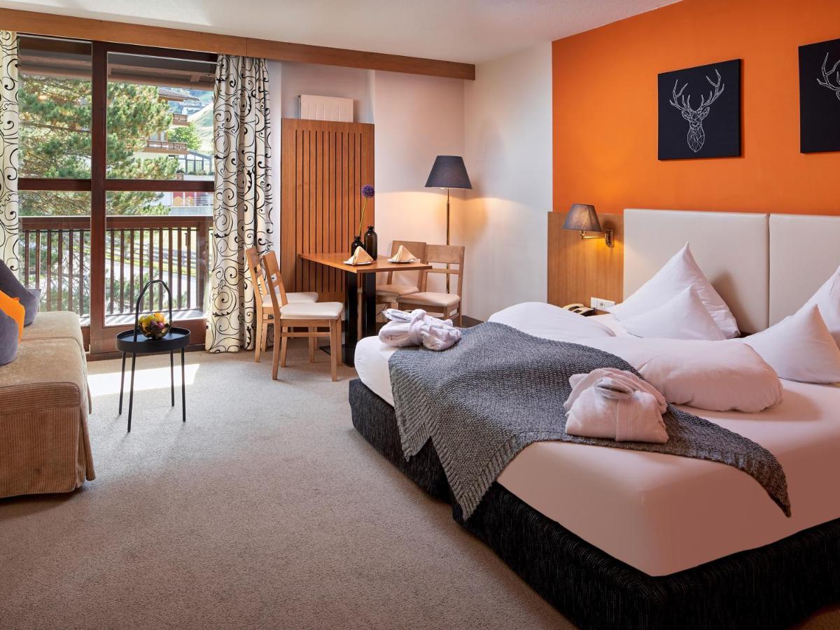 Happy Stubai Hotel Neustift im Stubaital Exterior photo