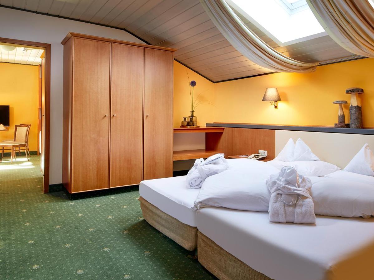 Happy Stubai Hotel Neustift im Stubaital Exterior photo